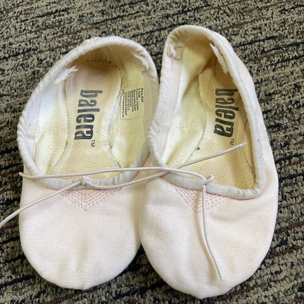 Ballet shoes